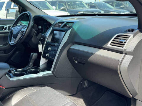 2012 Ford Explorer XLT