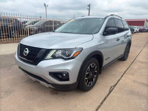 2020 Nissan Pathfinder SL