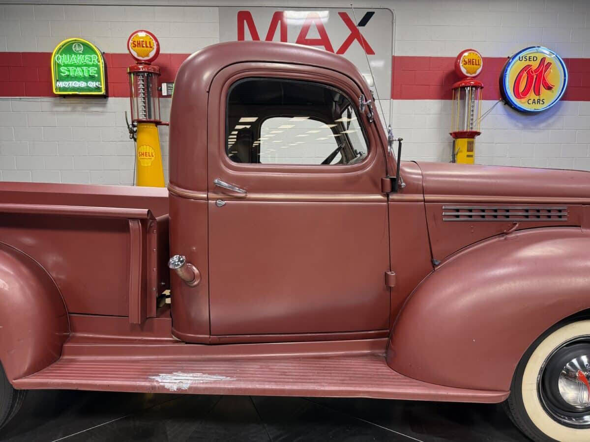 1946 Chevrolet 3100 30