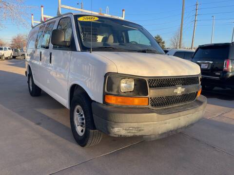 2009 Chevrolet Express for sale at AP Auto Brokers in Longmont CO