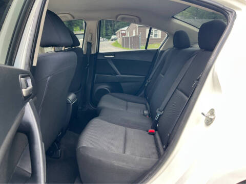 2013 Mazda MAZDA3