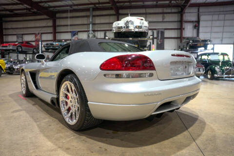 2004 Dodge Viper SRT-10