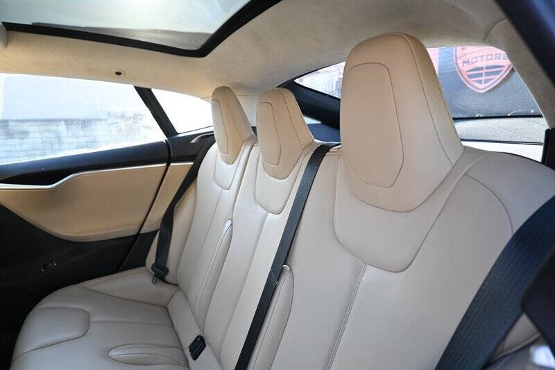 2017 Tesla Model S 75D