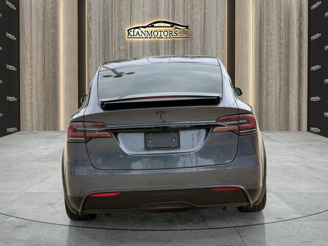 2023 Tesla Model X Standard Range