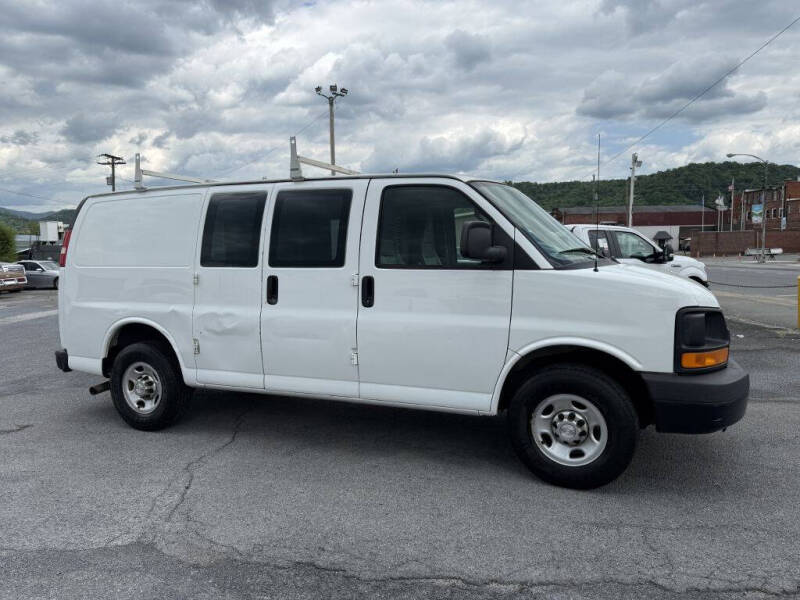 2016 Chevrolet Express 2500