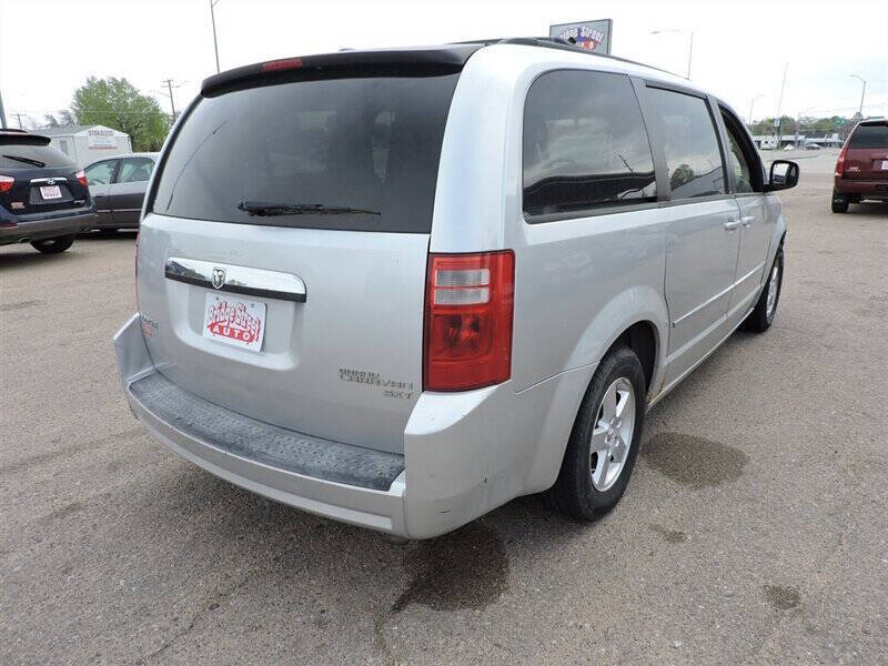 2010 Dodge Grand Caravan SXT