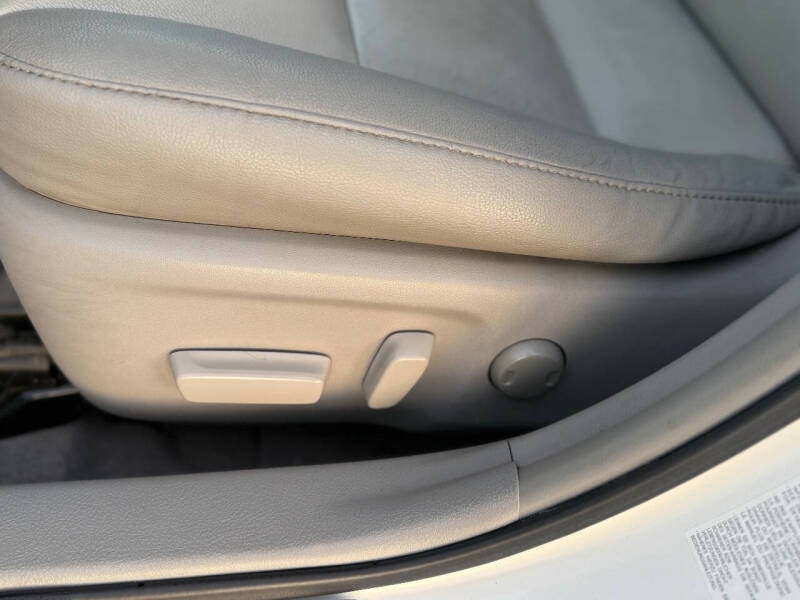 2013 Toyota Camry XLE