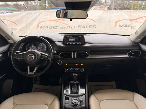 2017 Mazda CX-5 Touring