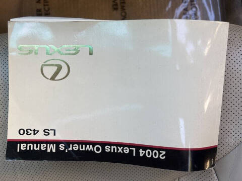 2004 Lexus LS 430