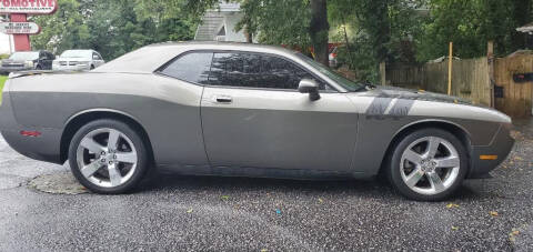 2010 Dodge Challenger for sale at STONE MOUNTAIN TOYOTA in Lilburn GA