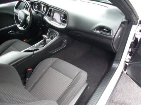 2019 Dodge Challenger SXT