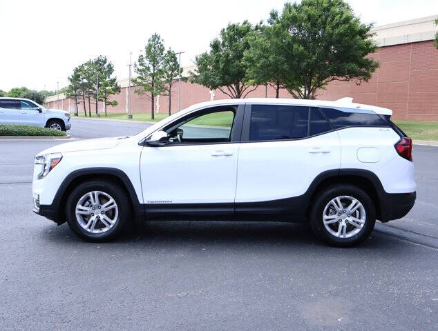 2024 GMC Terrain SLE