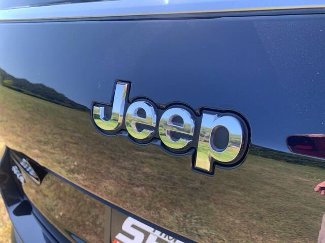 2024 Jeep Grand Cherokee L for sale at Tim Short CDJR Hazard in Hazard, KY