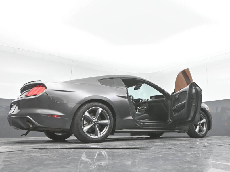 2016 Ford Mustang V6