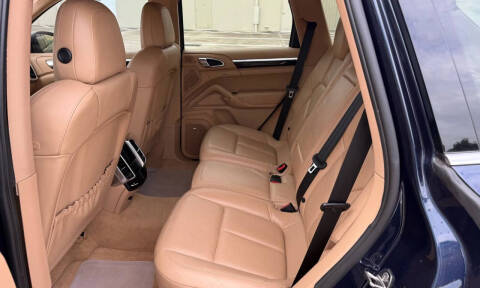 2011 Porsche Cayenne S