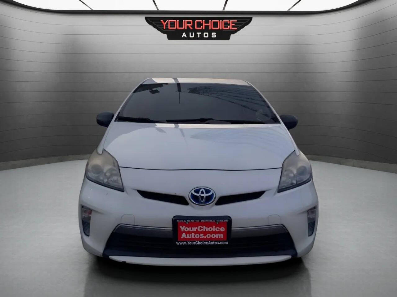ToyotaPrius Plug-in Hybrid8