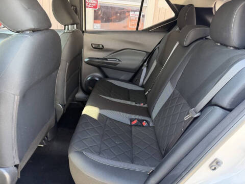 2020 Nissan Kicks S