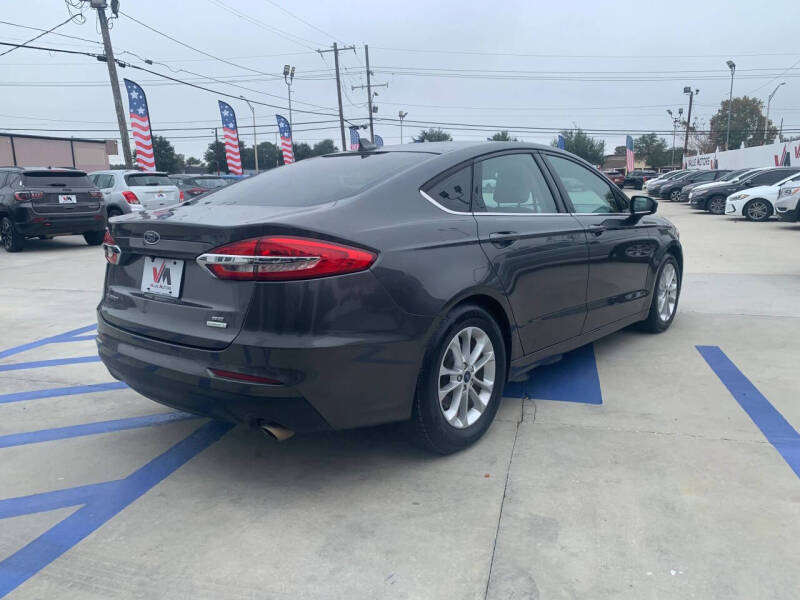 2019 Ford Fusion SE