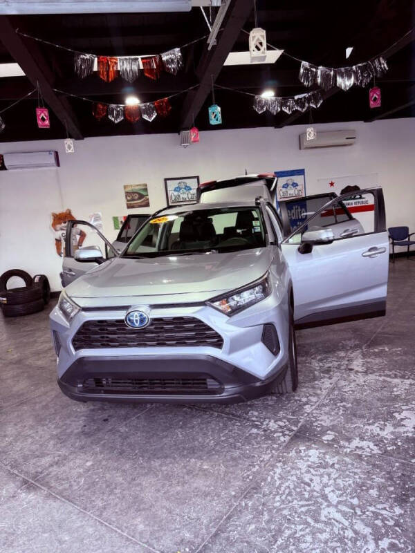 2019 Toyota RAV4 Hybrid LE