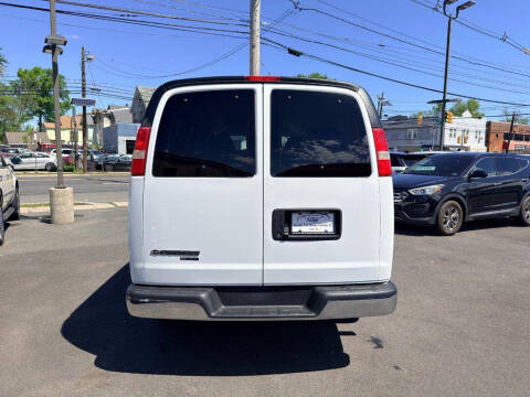 2015 Chevrolet Express LT 3500