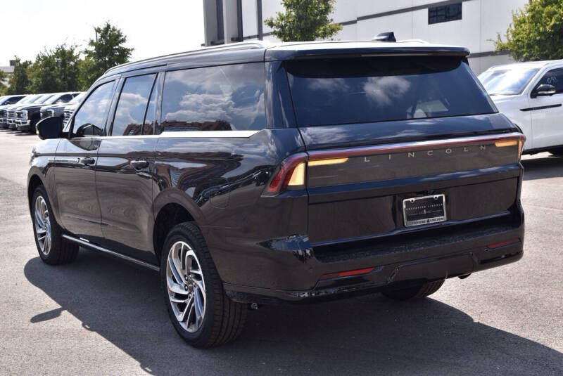 2025 Lincoln Navigator L Reserve