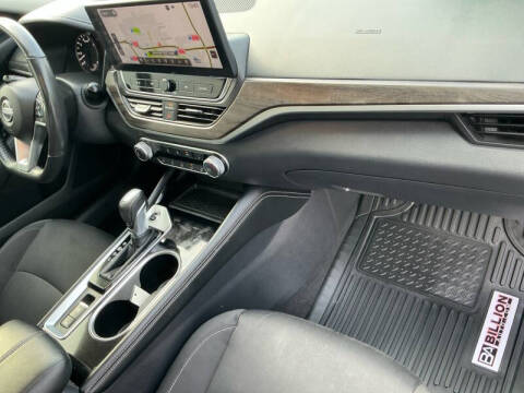 2023 Nissan Altima 2.5 SV