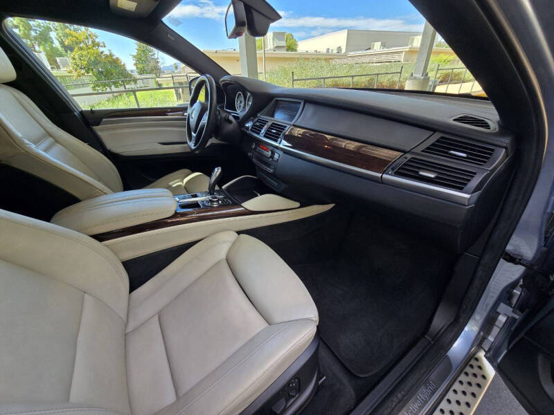 2010 BMW X6 ActiveHybrid