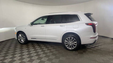 2025 Cadillac XT6 Premium Luxury