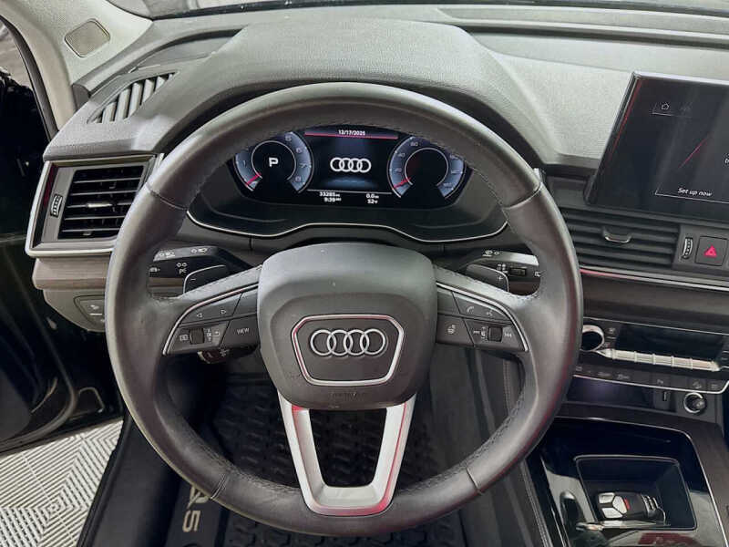 2023 Audi Q5 quattro Premium Plus 40 TFSI
