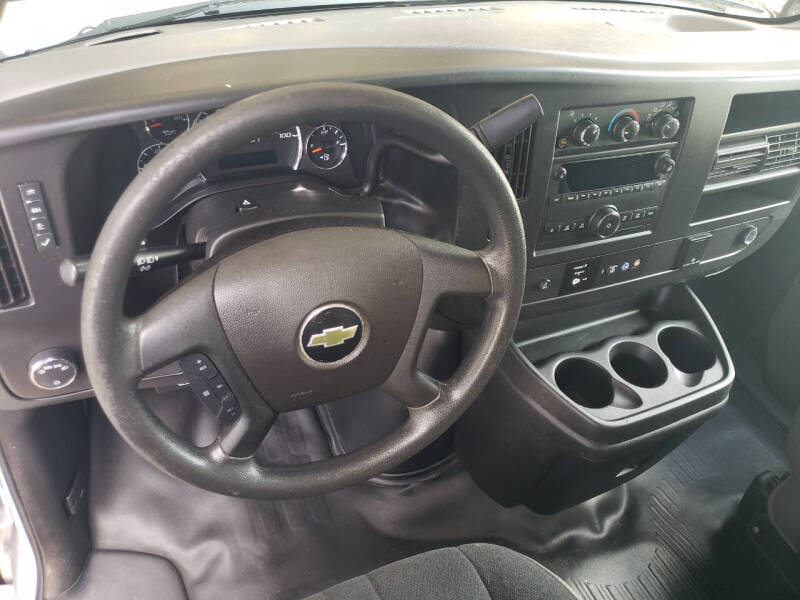 2020 Chevrolet Express 2500