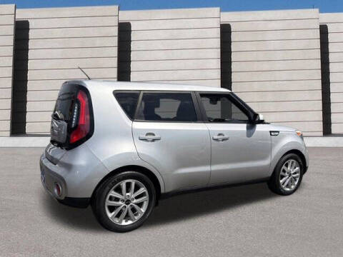 2019 Kia Soul +