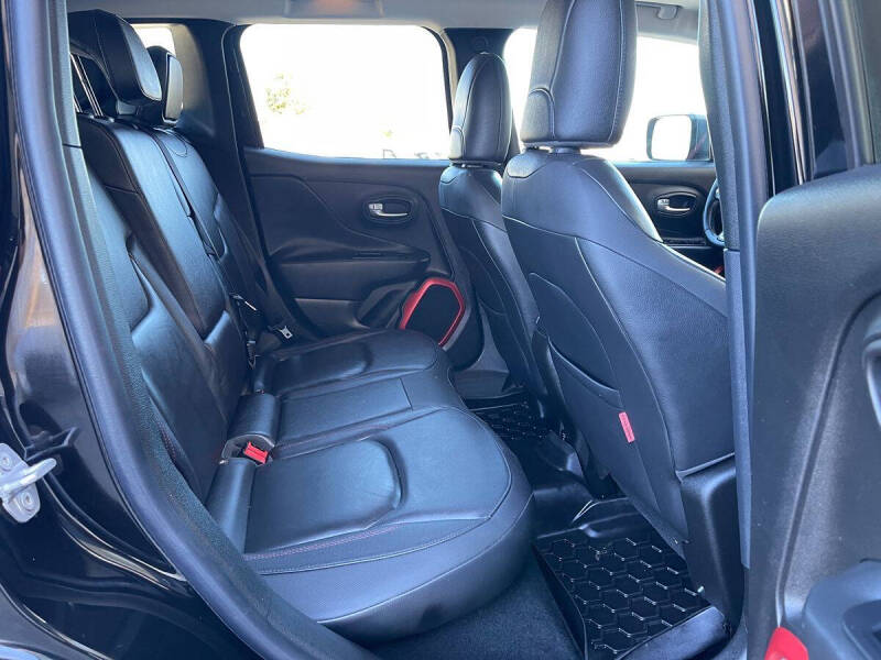 2016 Jeep Renegade Trailhawk