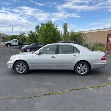 2004 Lexus LS 430