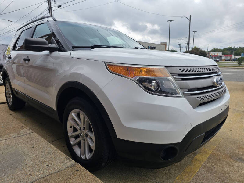 2015 Ford Explorer