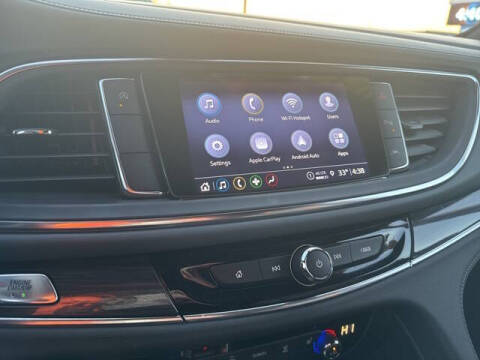 2024 Buick Enclave Essence