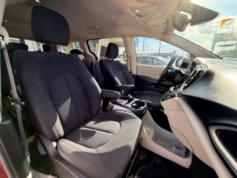 2019 Chrysler Pacifica Touring Plus