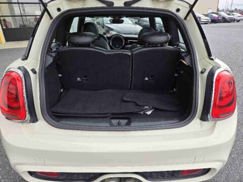 2016 MINI Hardtop 2 Door Cooper S