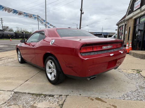 2012 Dodge Challenger SXT