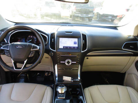 2019 Ford Edge Titanium