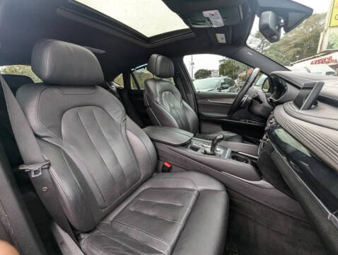 2015 BMW X6 xDrive50i