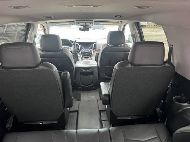 2019 Cadillac Escalade ESV Luxury