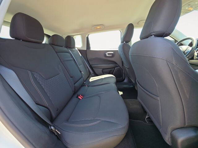 2017 Jeep Compass Sport