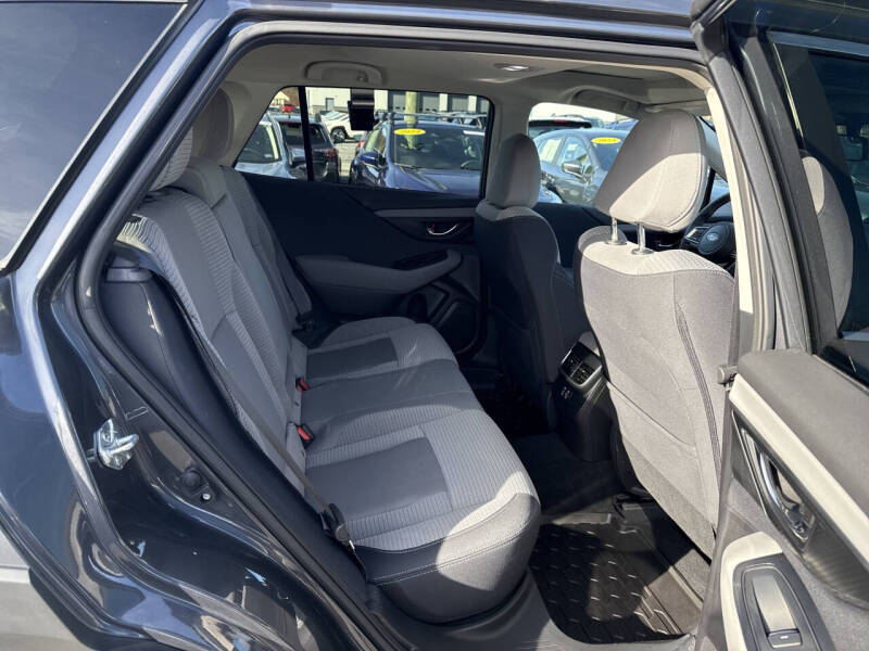 2023 Subaru Outback Premium