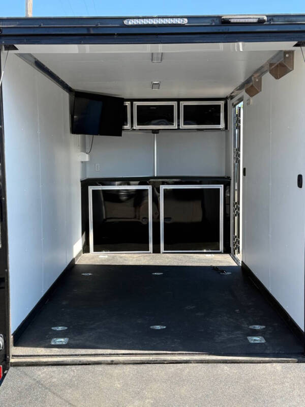 2023 Continental Cargo VHW714TA2