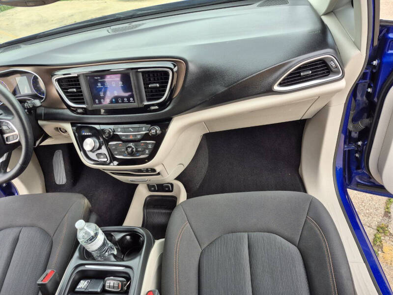 2019 Chrysler Pacifica Touring Plus