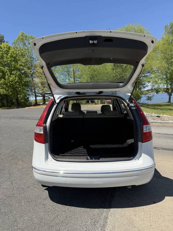 2010 Hyundai Elantra Touring GLS