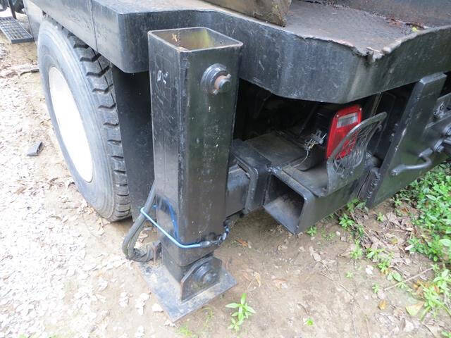 2010 Freightliner Business class M2