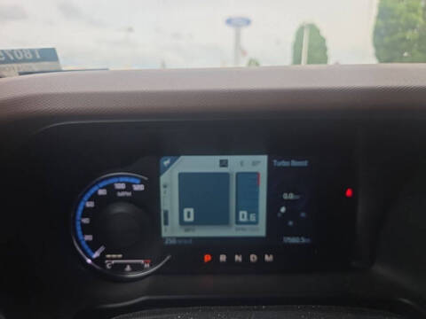 2024 Ford Bronco Outer Banks