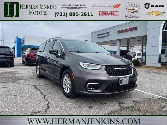 2022 Chrysler Pacifica for sale at Herman Jenkins Used Cars in Union City TN