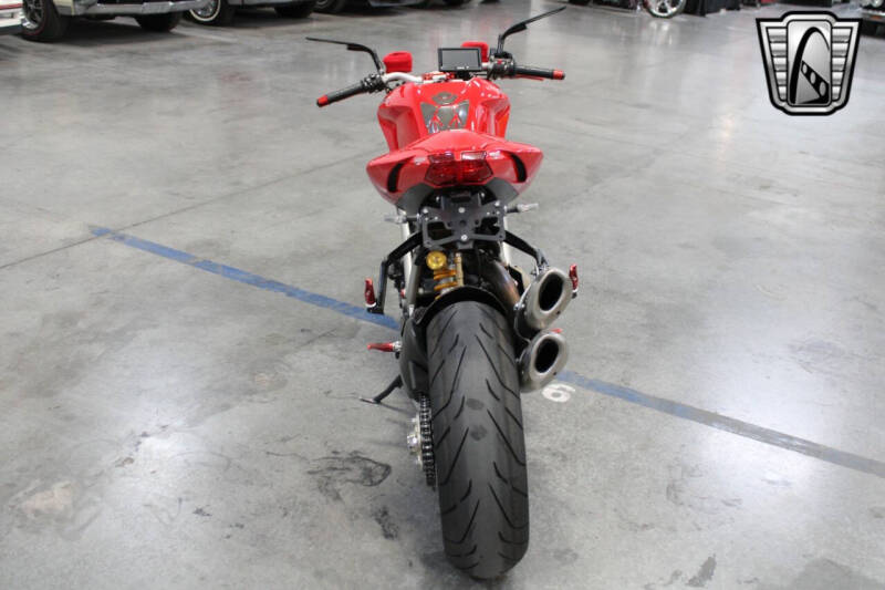 2010 Ducati Streetfighter